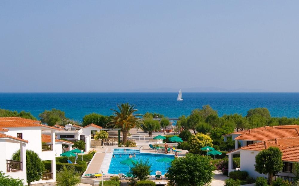 Fito Aqua Bleu Resort Pythagoreio  Luaran gambar