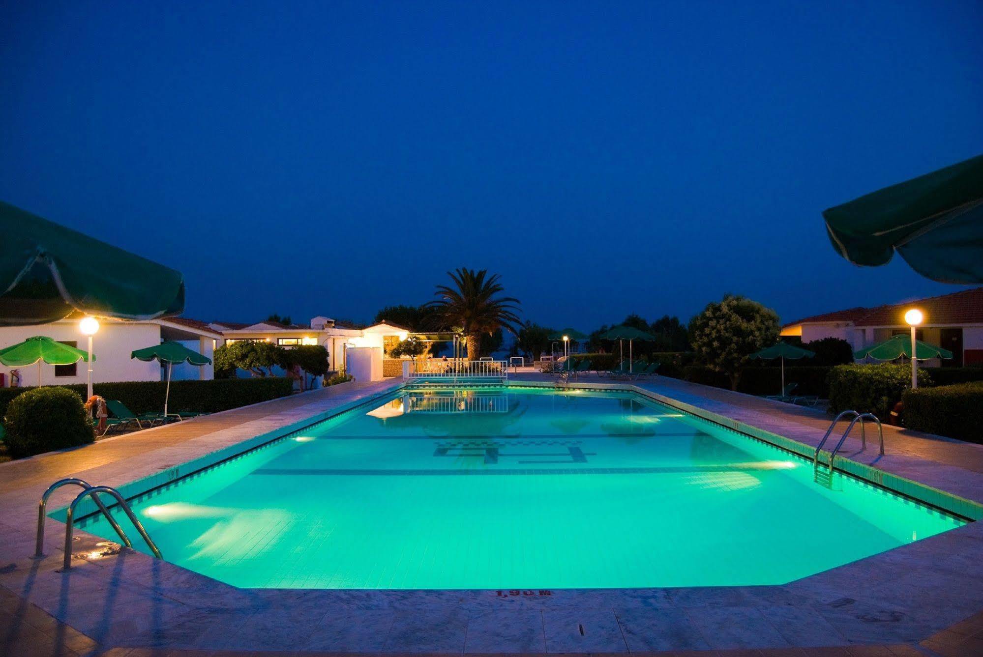Fito Aqua Bleu Resort Pythagoreio  Luaran gambar